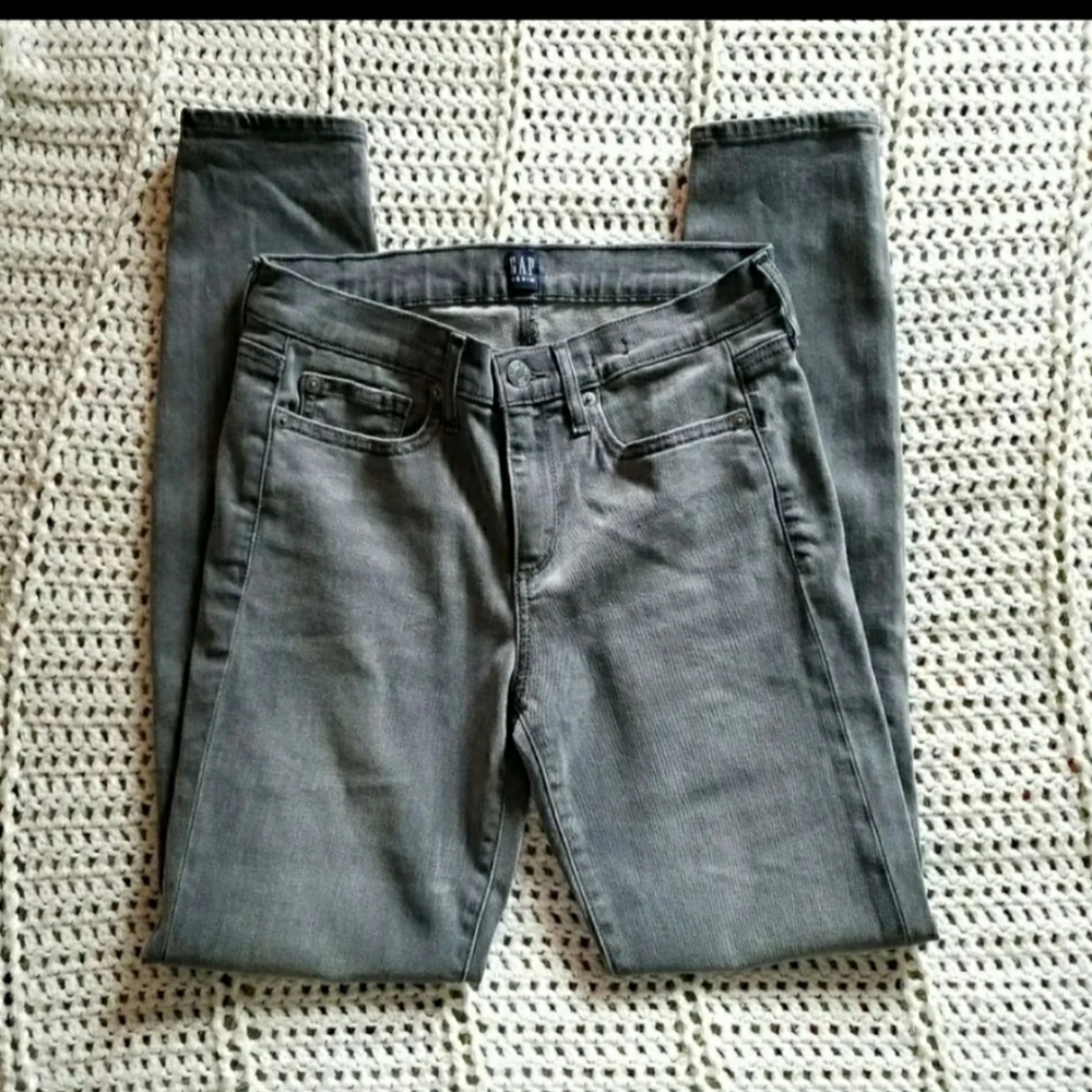NWOT Gap true skinny gray jeans